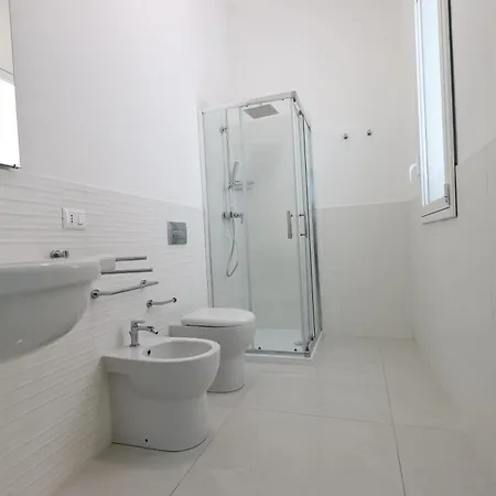 住宿加早餐酒店 La Dea 3*